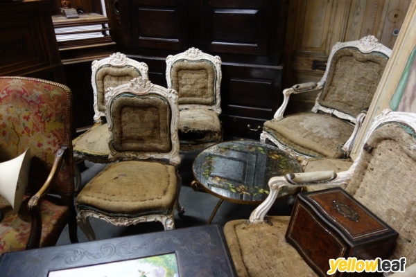 Exquisite Antique