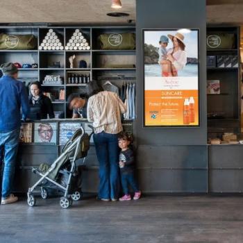 TNF Digital Signage