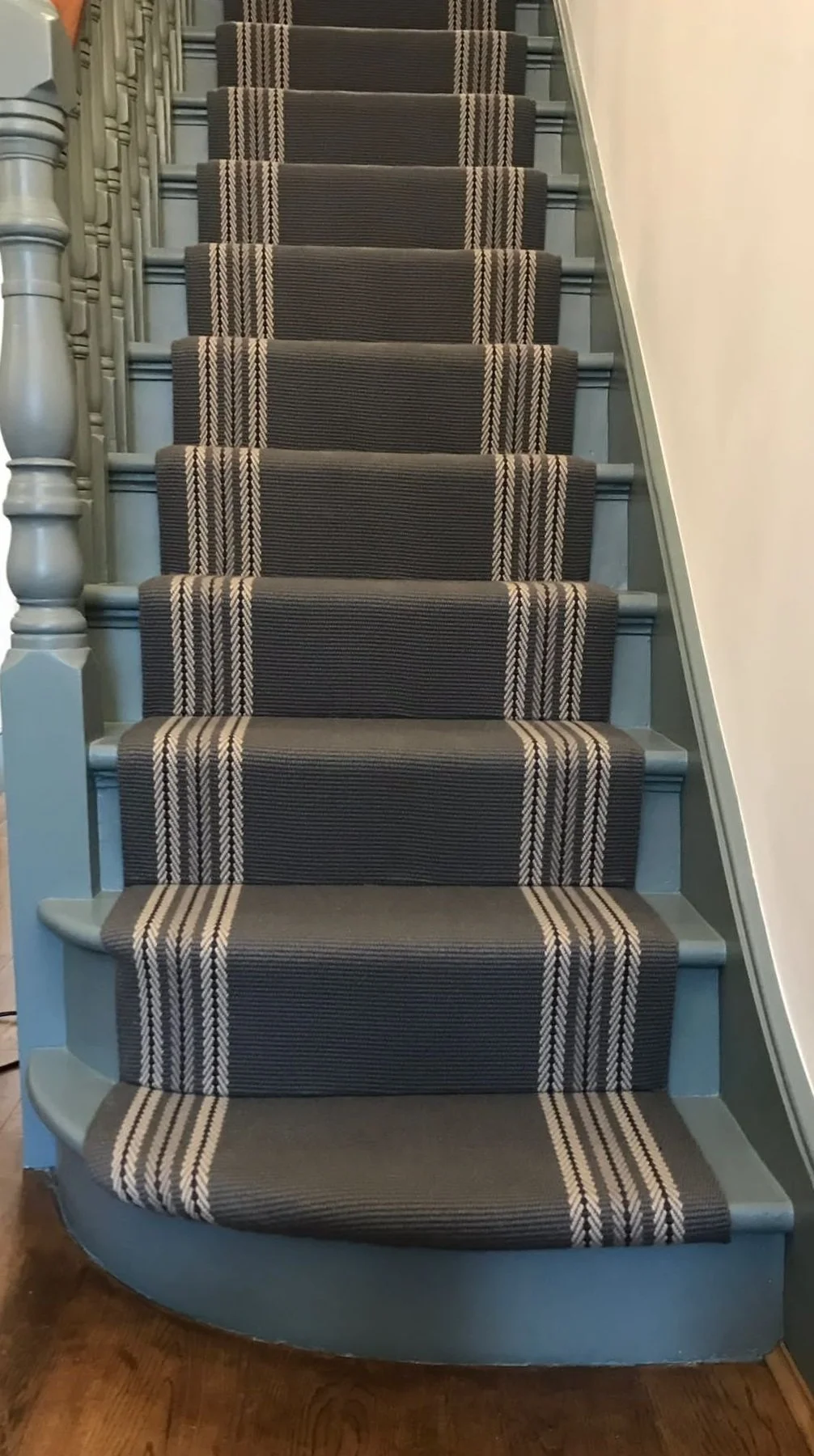 B&R Carpet Company
