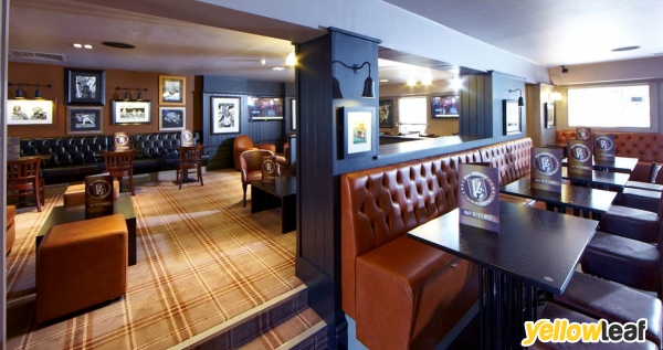 Village Urban Resort Chester St Davids