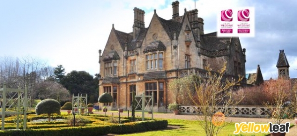 Manor By The Lake