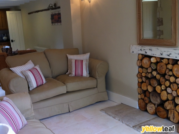 Great Ashley Farm B&B And Cottage
