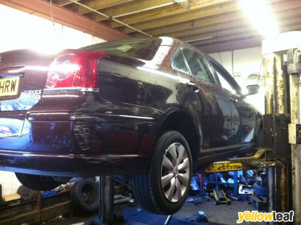 Courtneys Garage