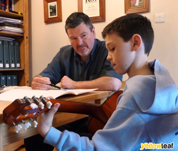 Guitar Lessons Camberley
