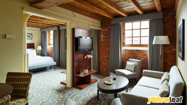 Manchester Marriott Victoria & Albert Hotel