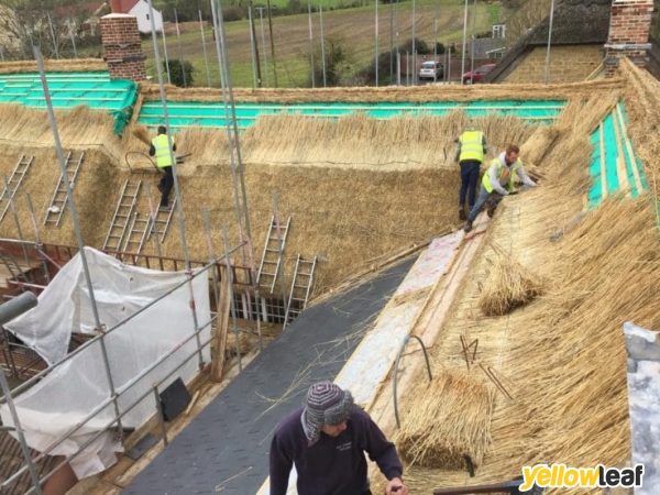 D & S SYMONDS LTD