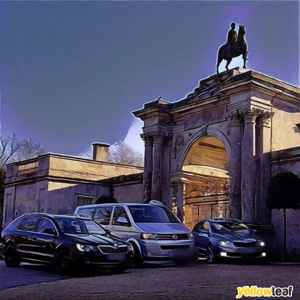 Moonraker Travel