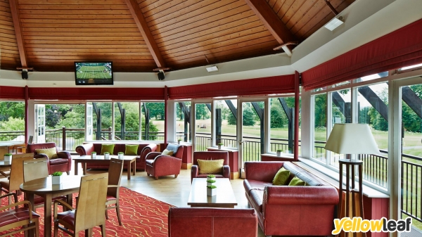 Tudor Park Marriott Hotel & Country Club