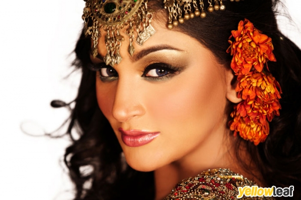 Heidi Herkes Makeup And Styling