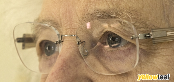 Norfolk Ophthalmics Ltd ( Mobile Optician )