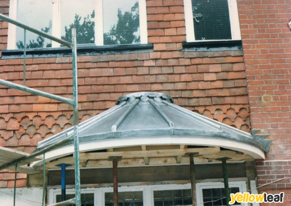 M Hennessy Quality Roofing