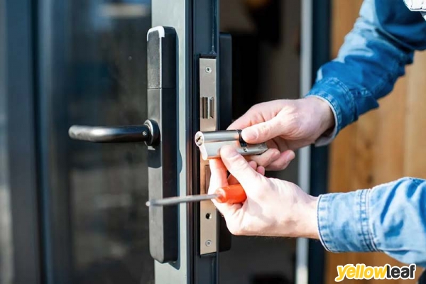 Ricks Locksmith & Door Repair (Midlands)