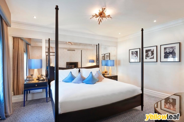 The Waldorf Hilton, London