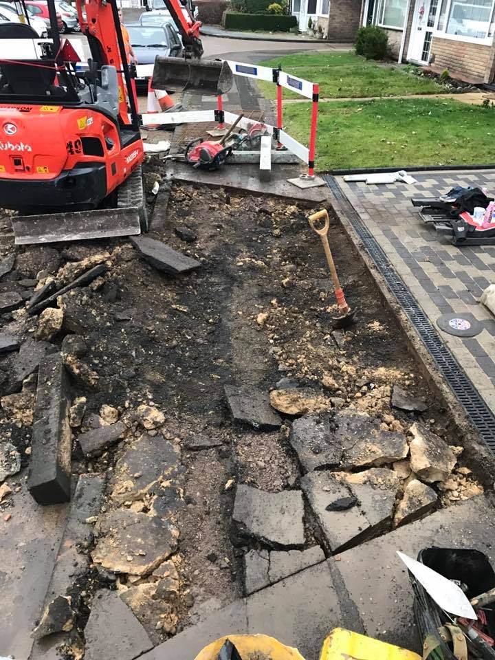 Essex Moling And Groundwork Services Ltd