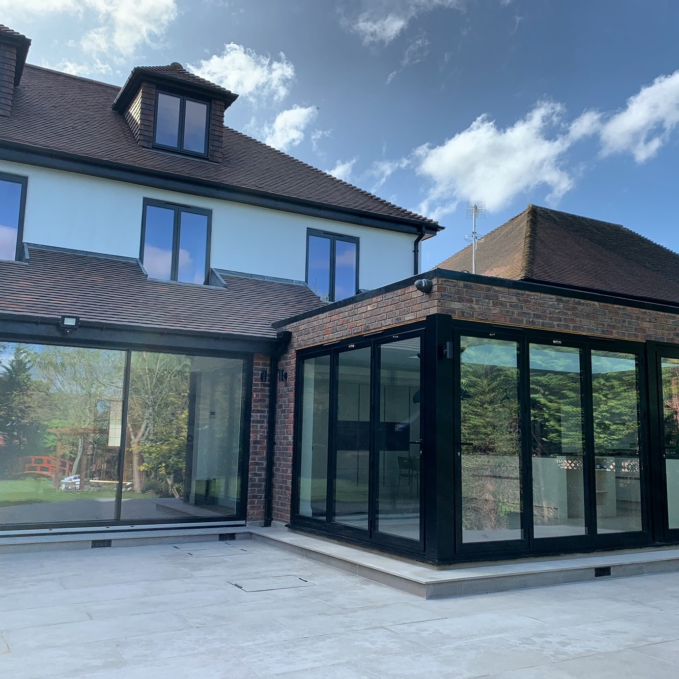INDIGO DESIGN AND BUILD LONDON LTD