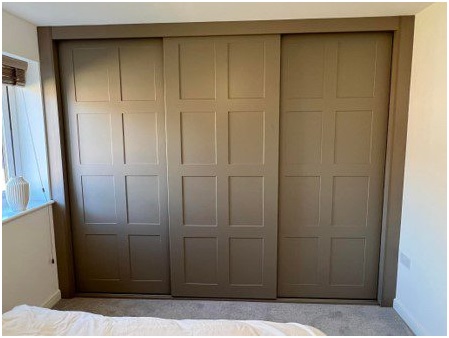 Urban bedrooms Sliding Wardrobes