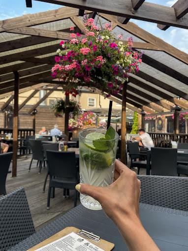 The George Inn