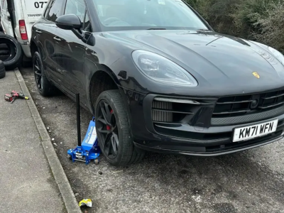 Emergency Vehicle Rescue Mobile tyre services