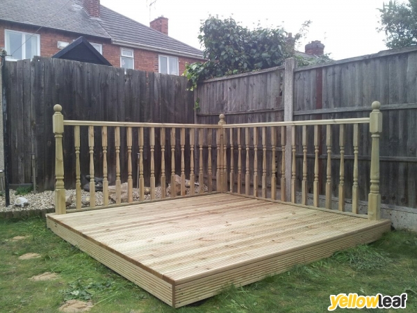 Summer Fencing & Decking
