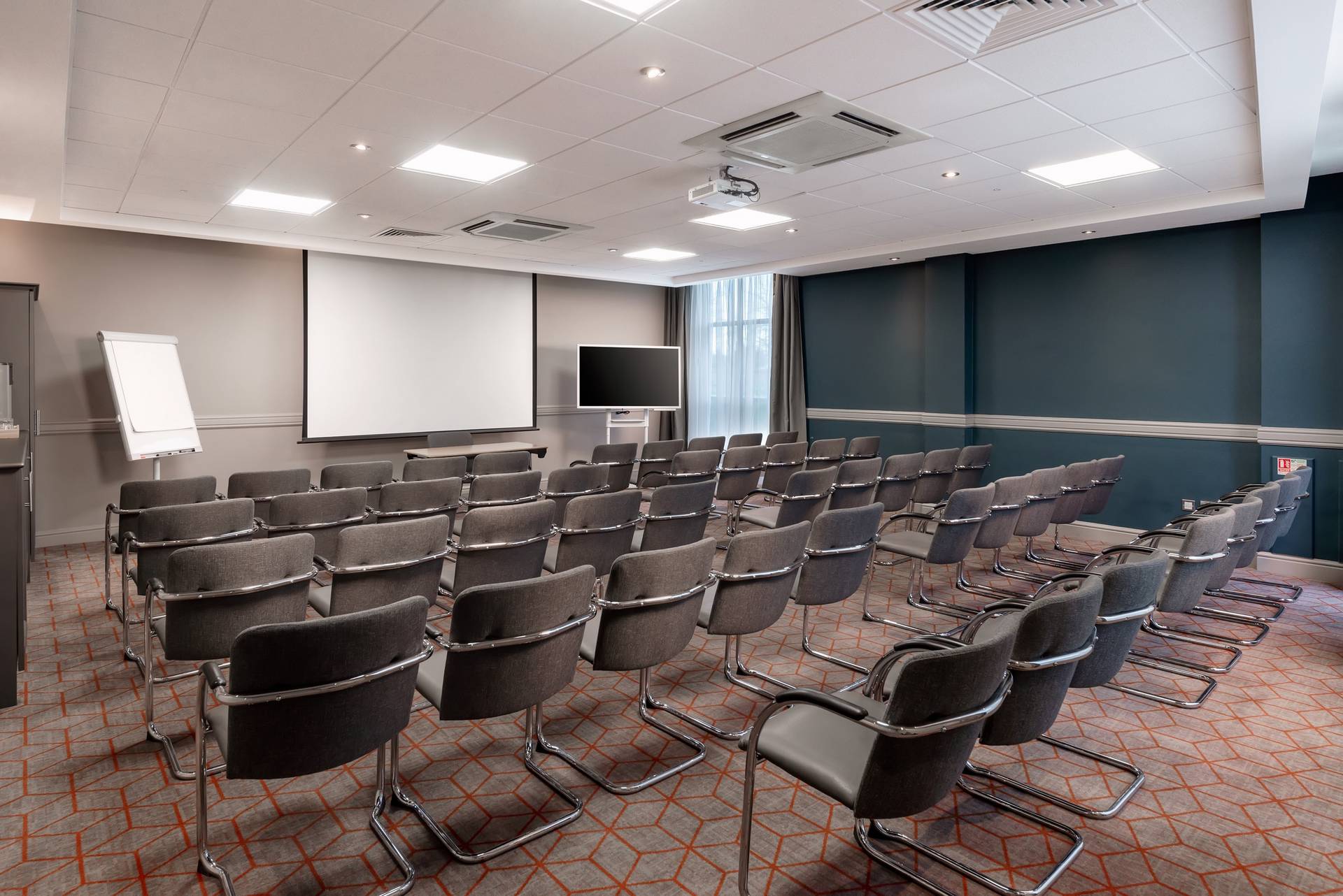 Hilton Garden Inn London Heathrow Airport