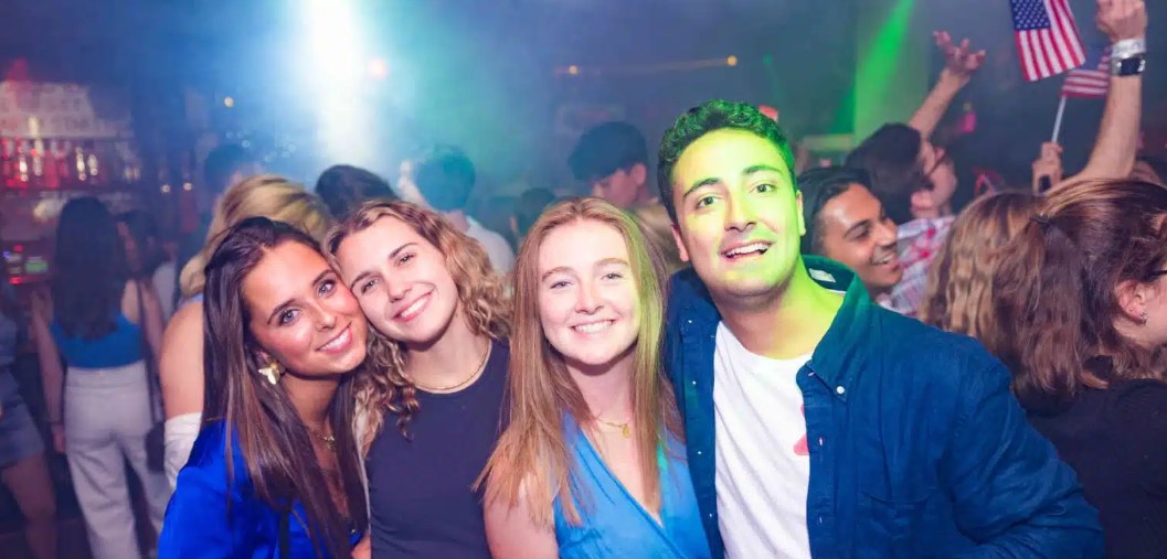 1 Big Night Out London Pub Crawl
