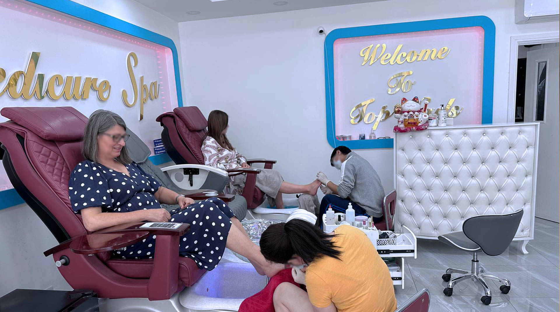 Top Nails Exeter