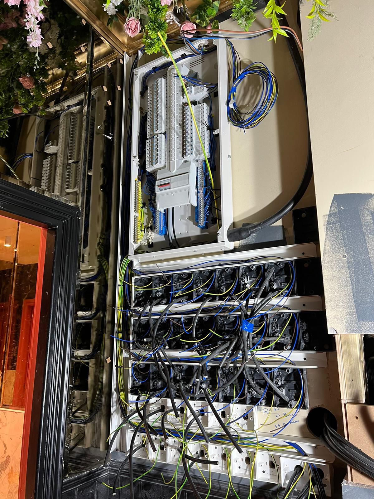AZ Electrical Engineering Services Ltd