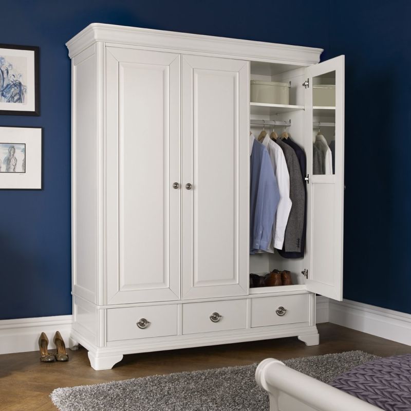 Oak Furniture UK