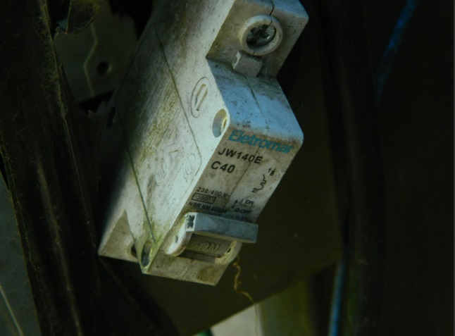 12 Electrical & Emergency Electrician