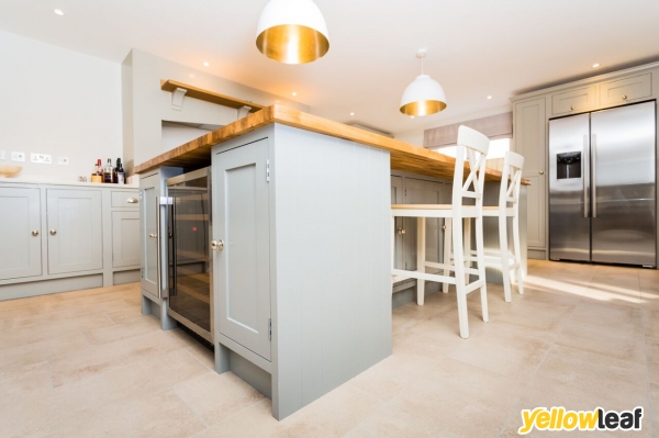 Evie Willow Kitchens