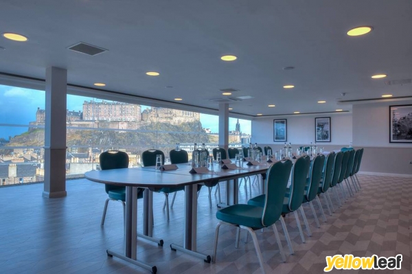DoubleTree by Hilton Hotel Edinburgh City Centre