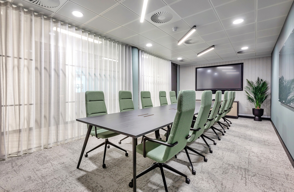 Link Spaces Slough