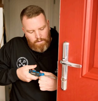 Titanium Locksmiths
