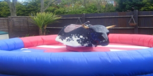 Bounce-a-round.co.uk