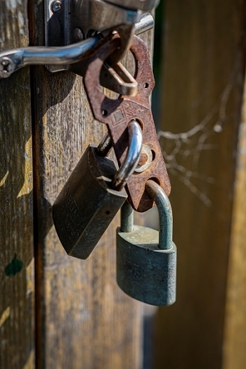 PrimeVault Locksmith Surbiton